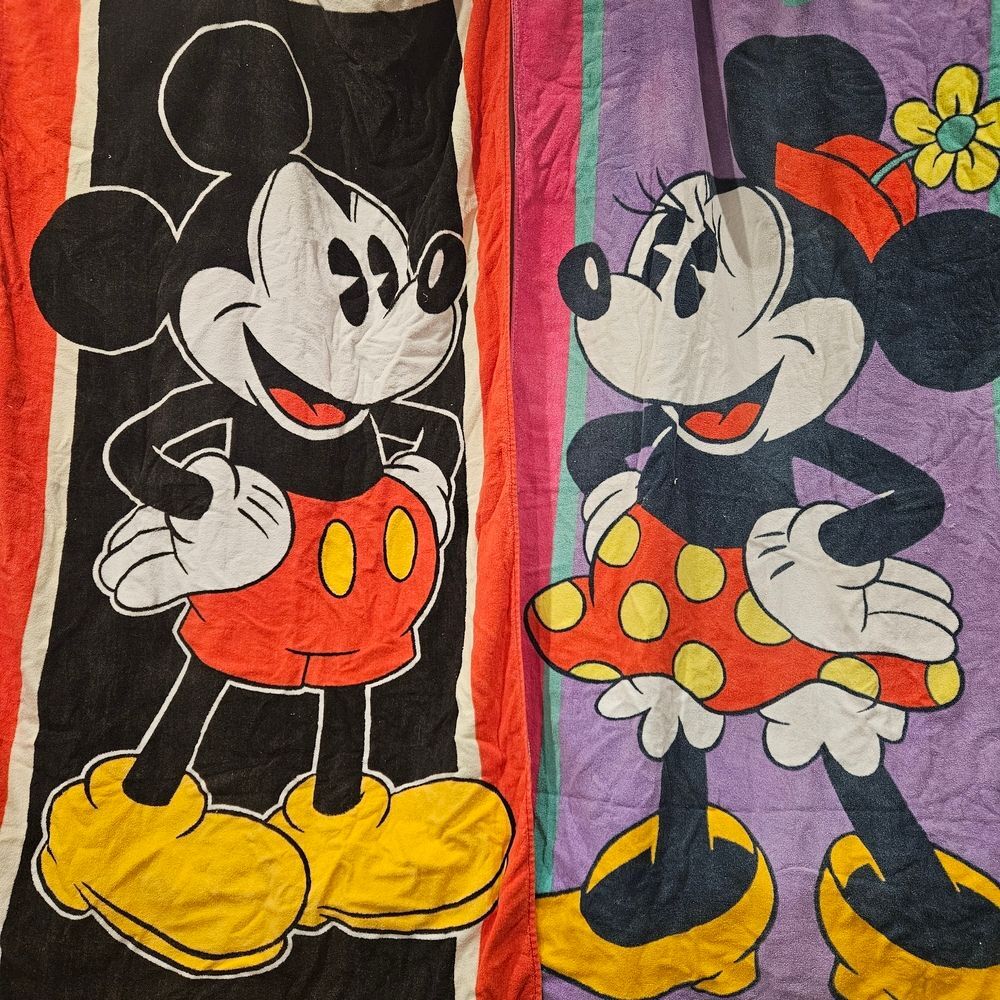 Mickey Unlimited Disney Mickey Mouse & Minnie Beach Towels Franco Vintage (2)